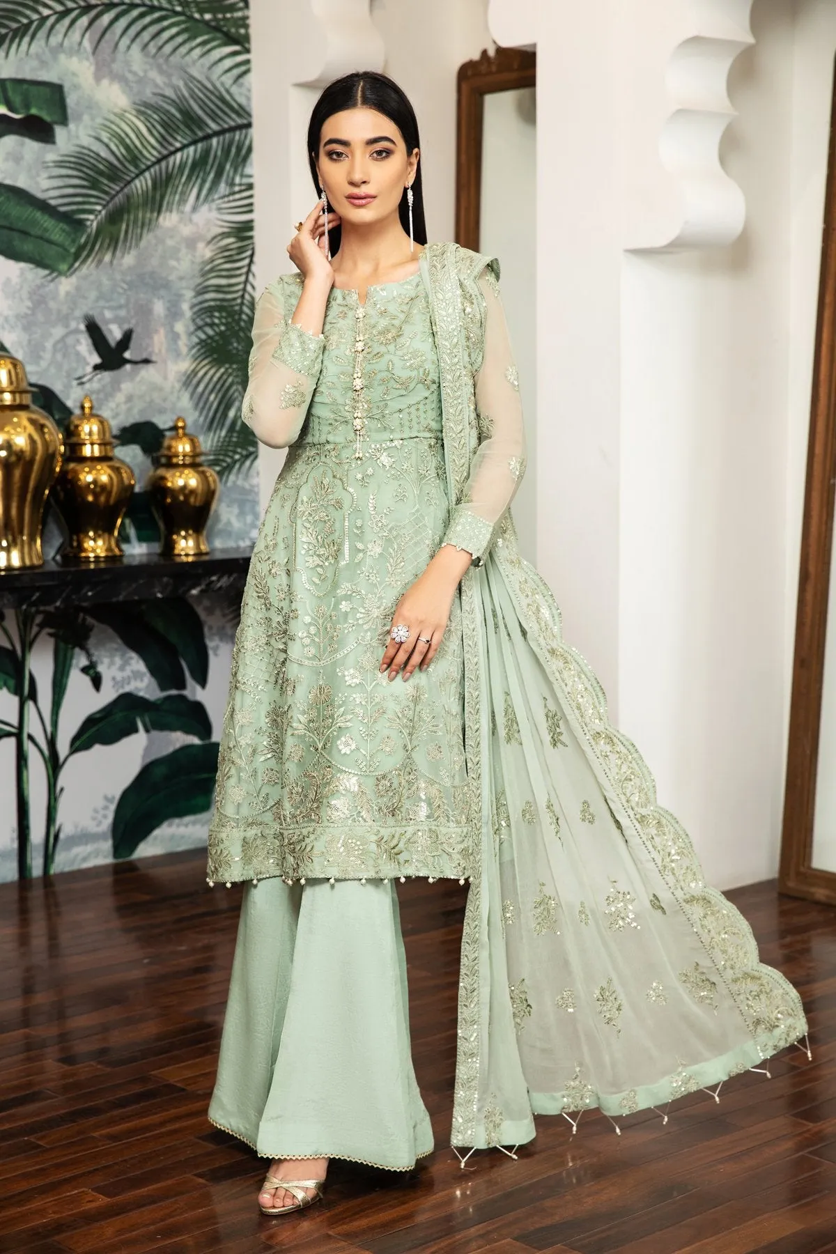 Alizeh Embroidered Chiffon Royale De Luxe Collection – Saphir