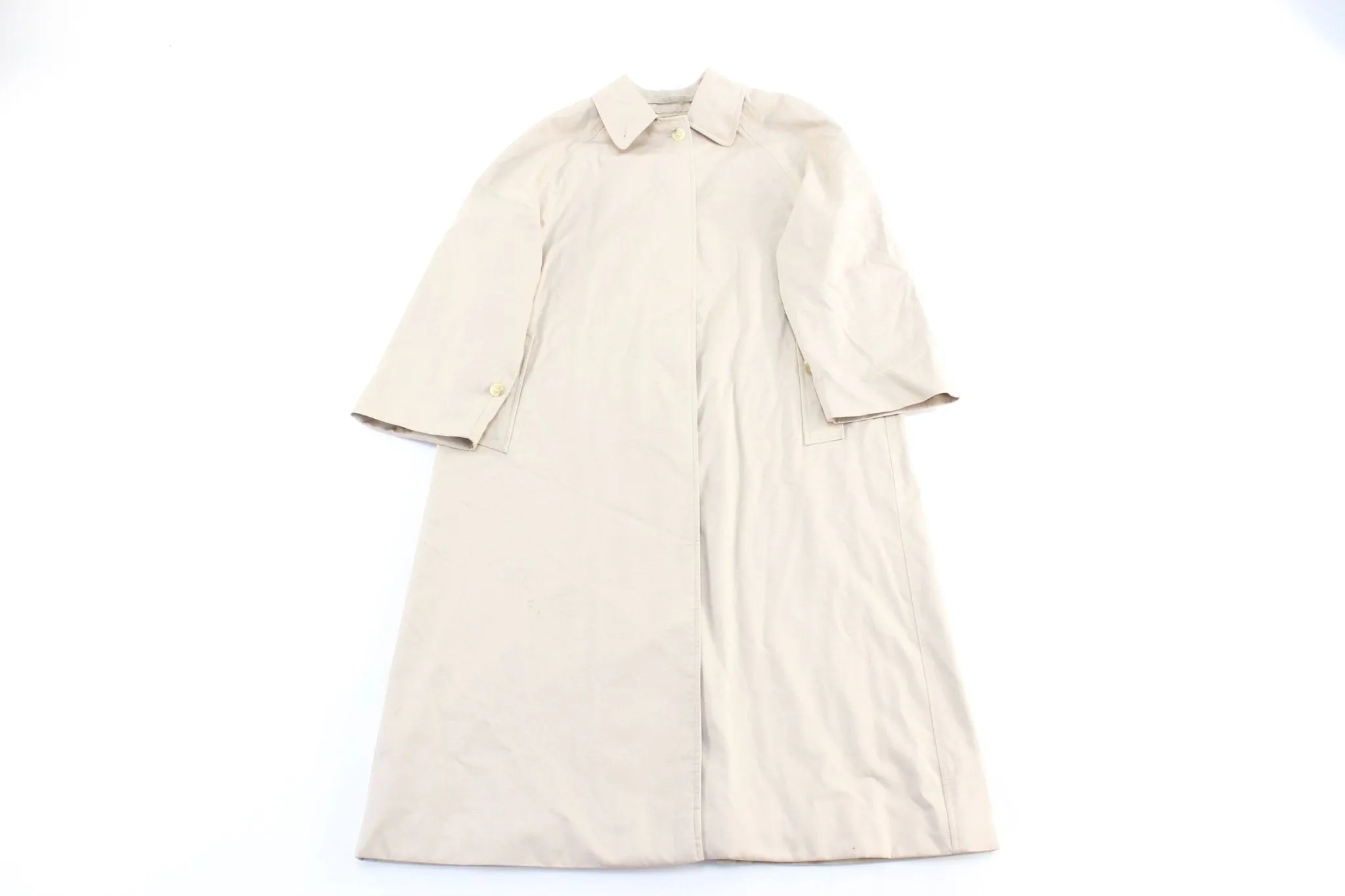 Burberry's Light Beige Trench Coat