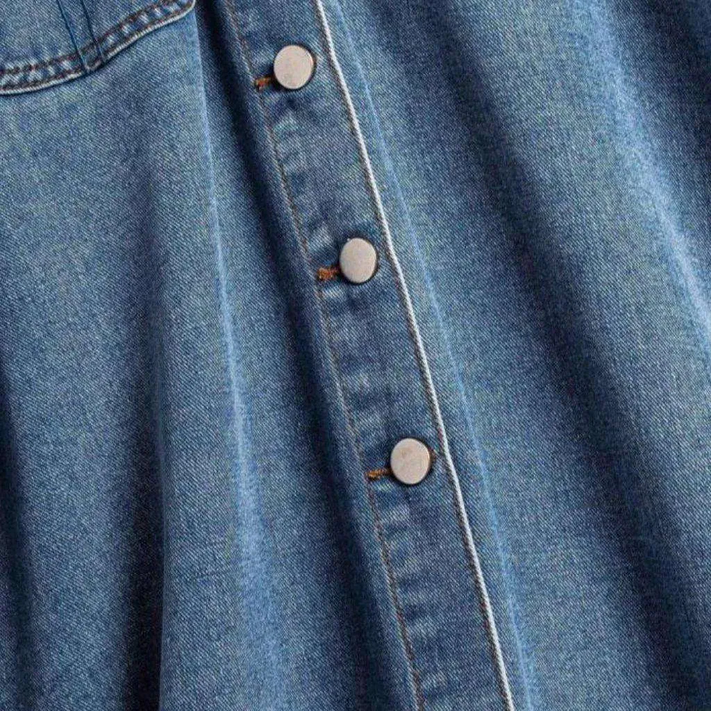 Buttons down long denim skirt