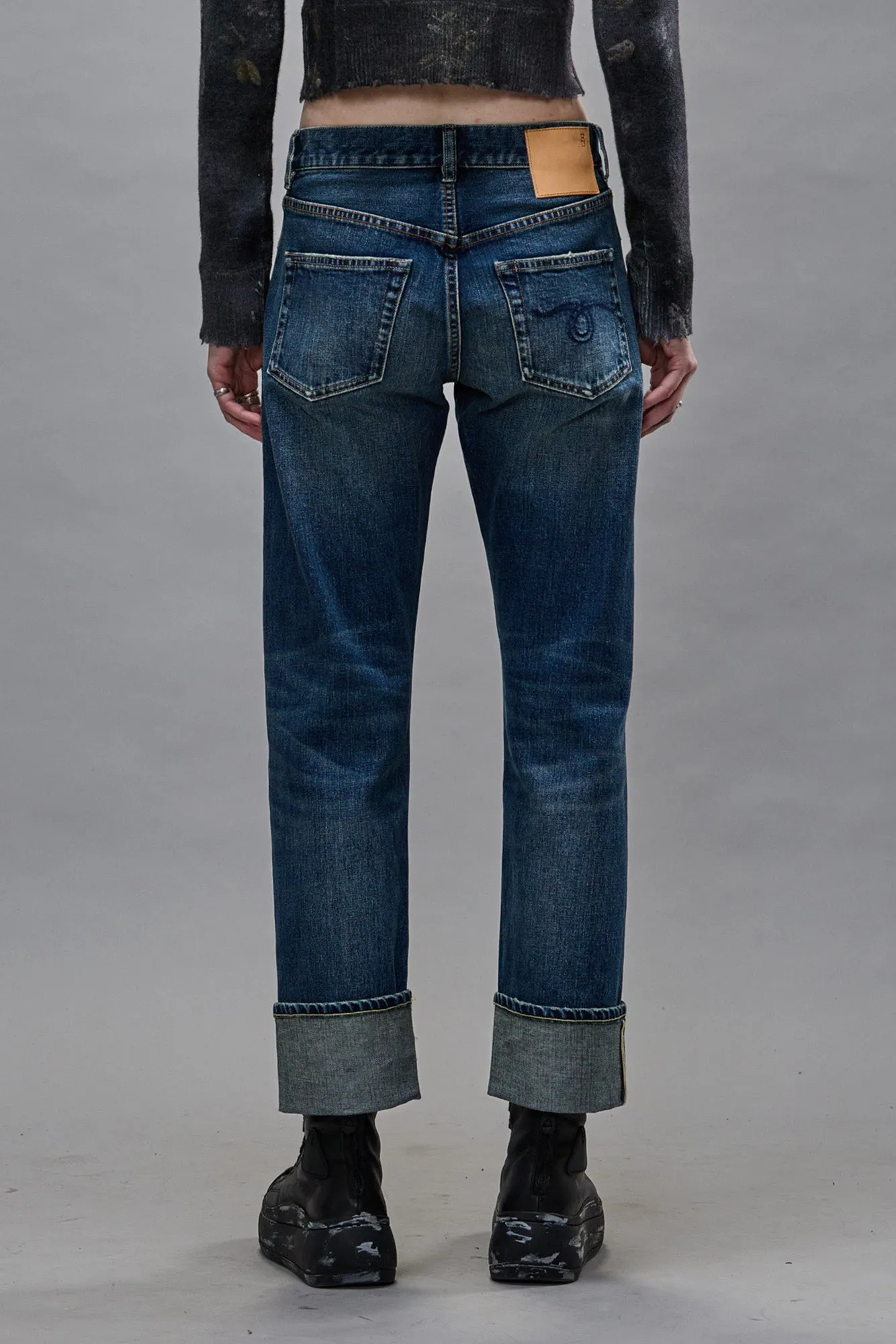 CUFFED ROMEO JEAN - CASLON SELVEDGE BLUE