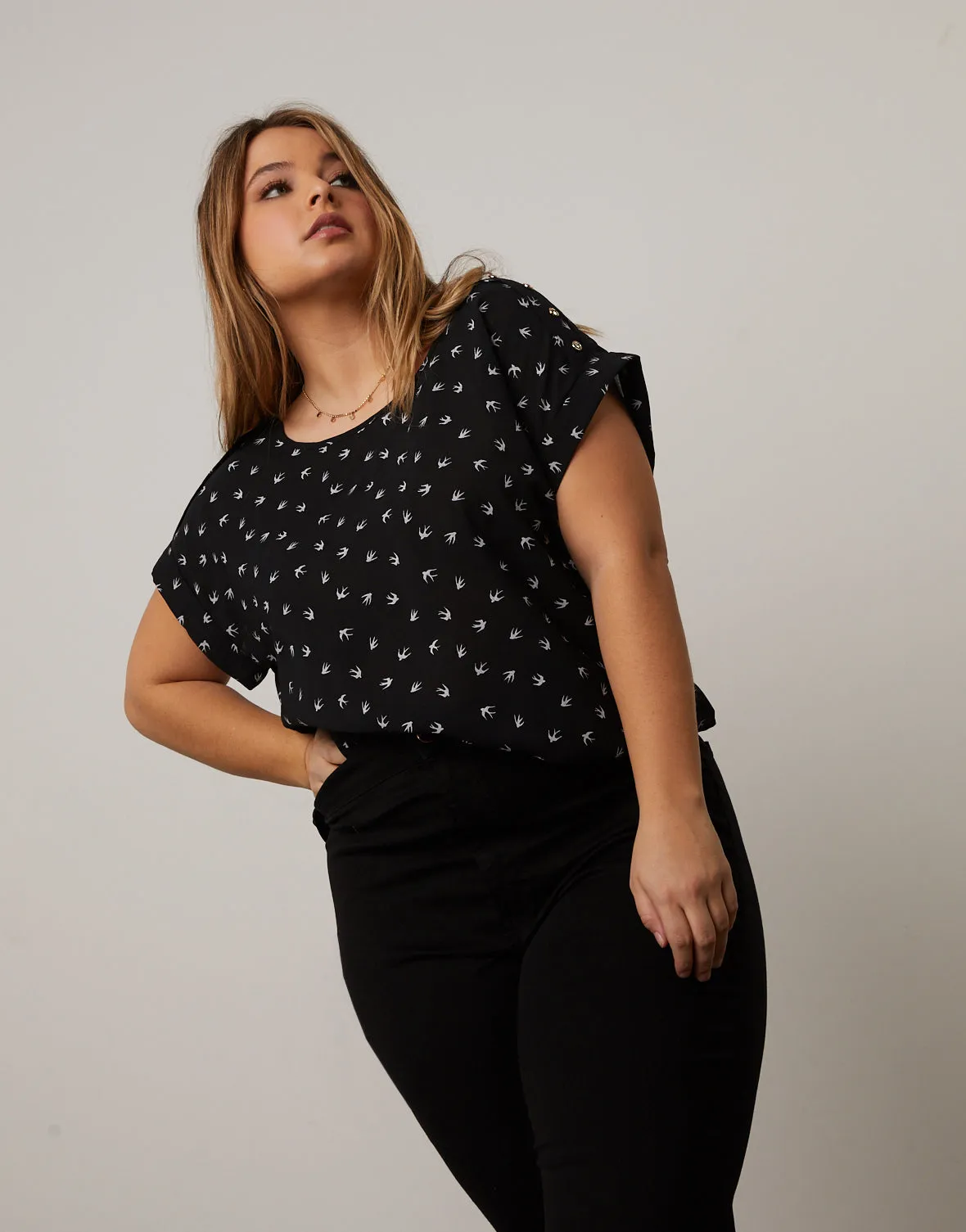 Plus Size Bird Pattern Blouse